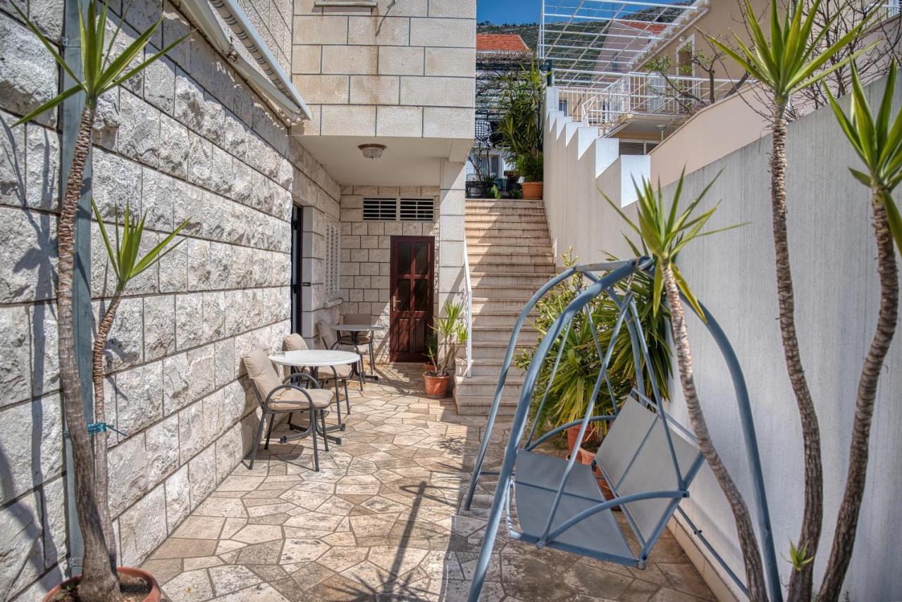 Guesthouse Victoria II Дубровник Екстер'єр фото